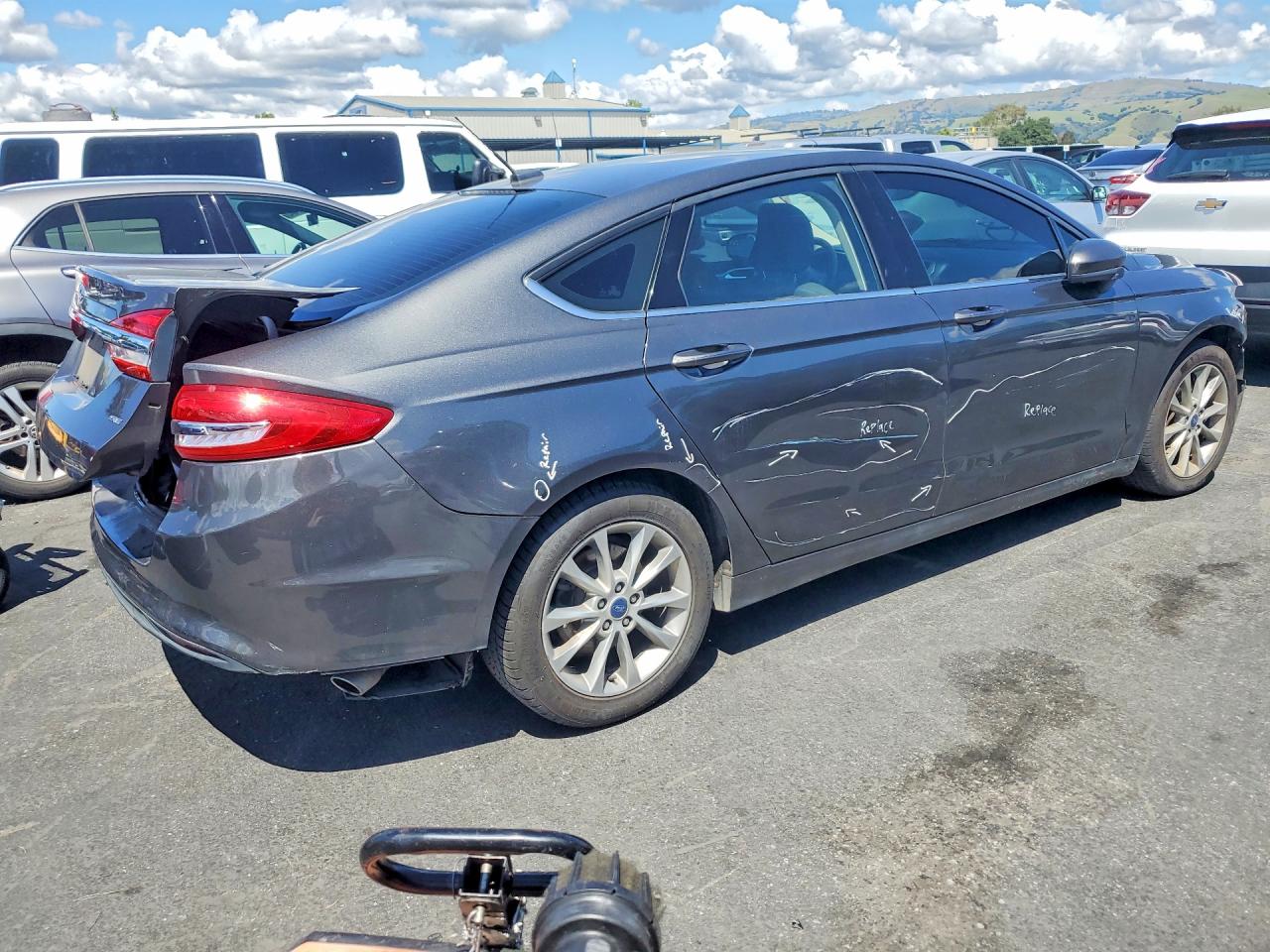 2017 FORD FUSION SE photo 5