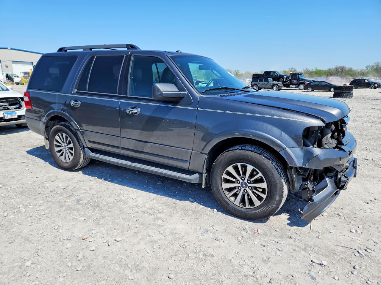 2017 FORD EXPEDITION XLT photo 10