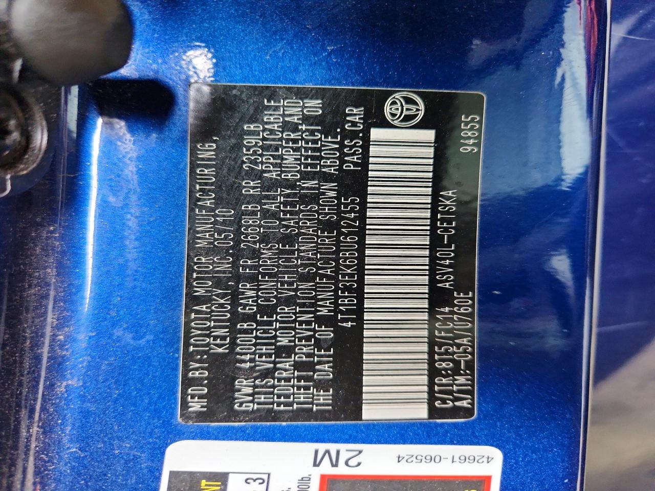 2011 TOYOTA CAMRY SE photo 25