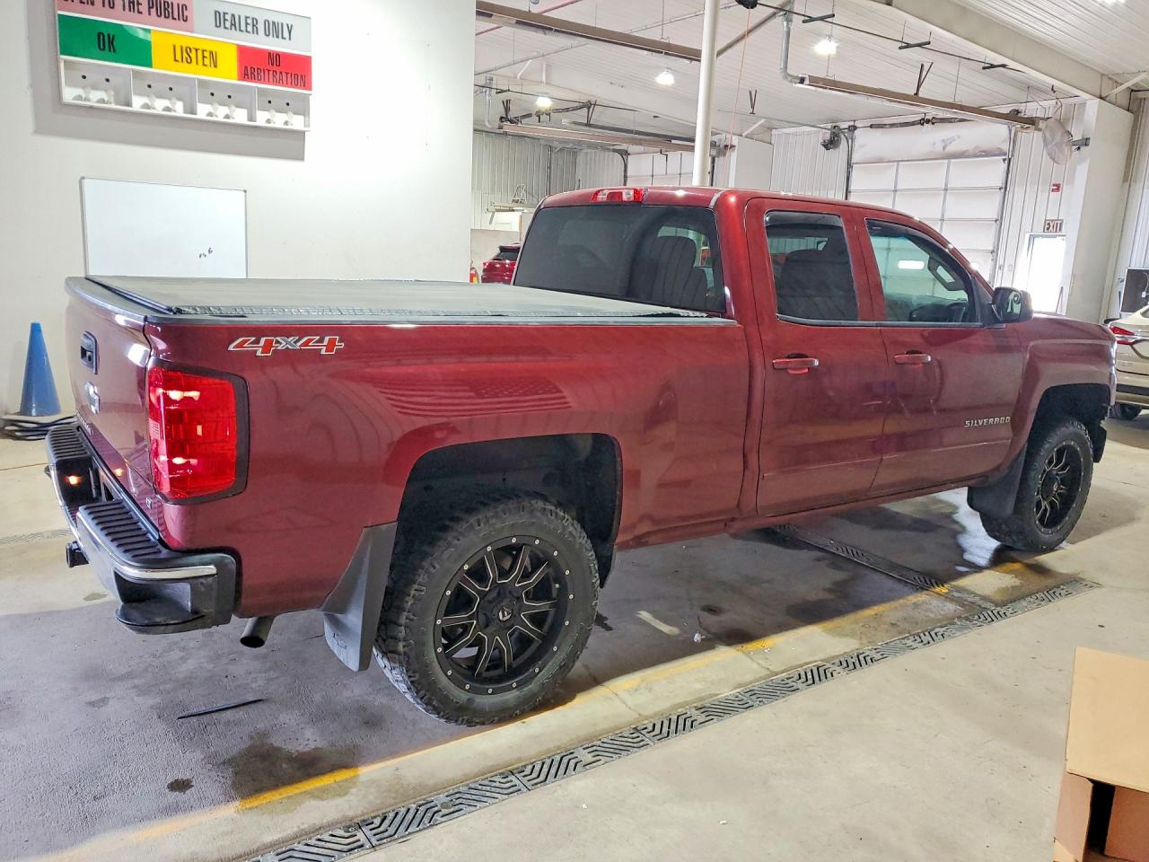 2015 CHEVROLET SILVERADO K1500 LT photo 7
