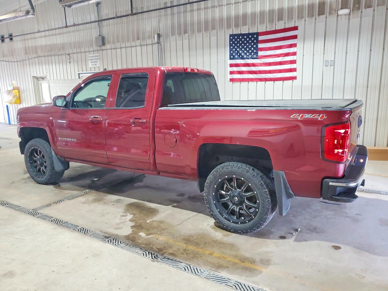 2015 CHEVROLET SILVERADO K1500 LT photo 4