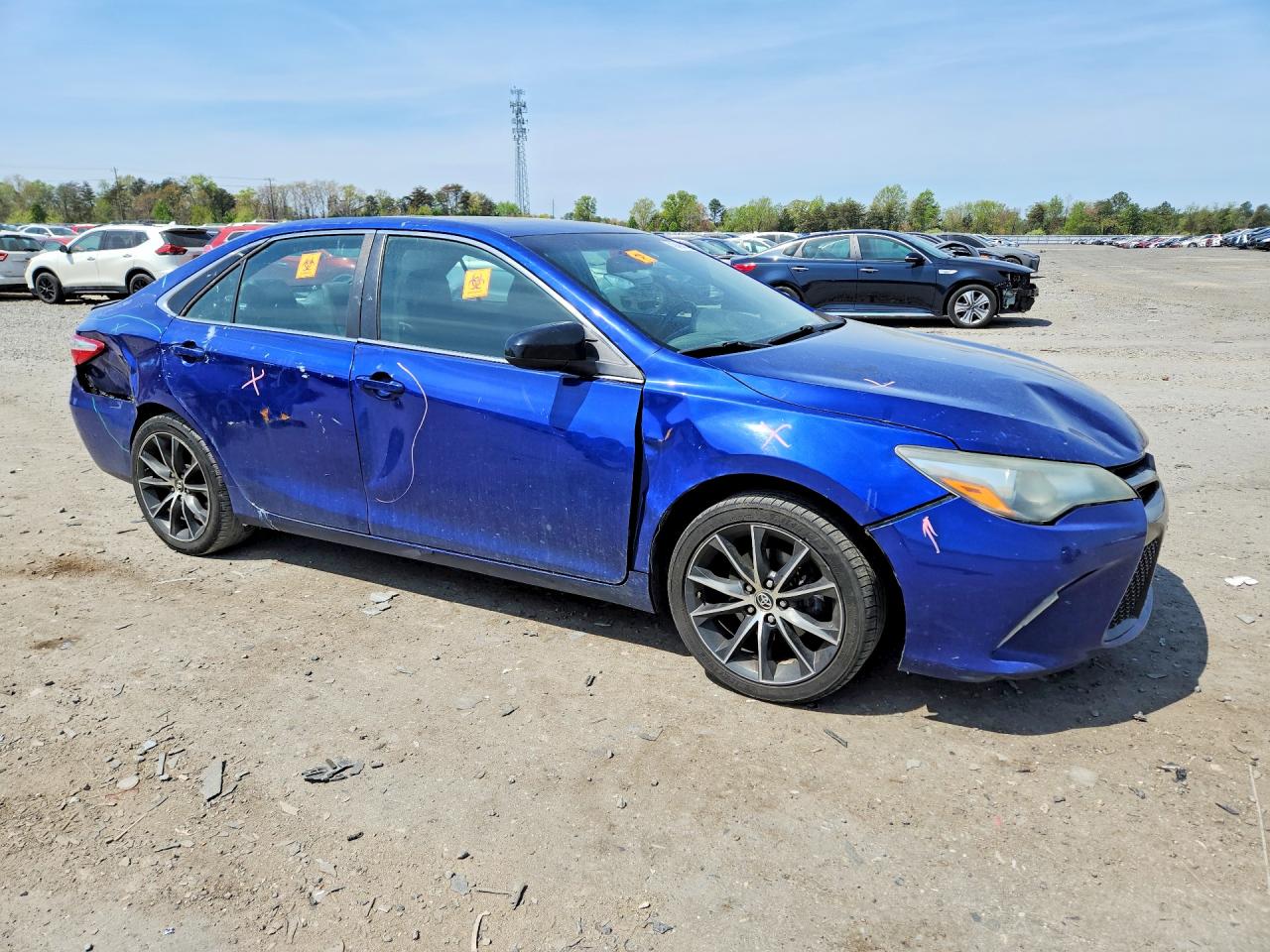 2015 TOYOTA CAMRY XSE photo 7