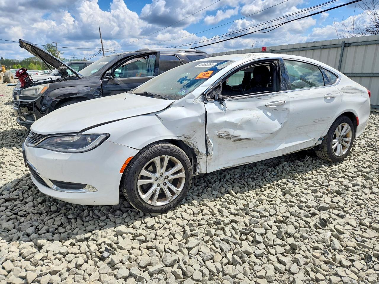 2015 CHRYSLER 200