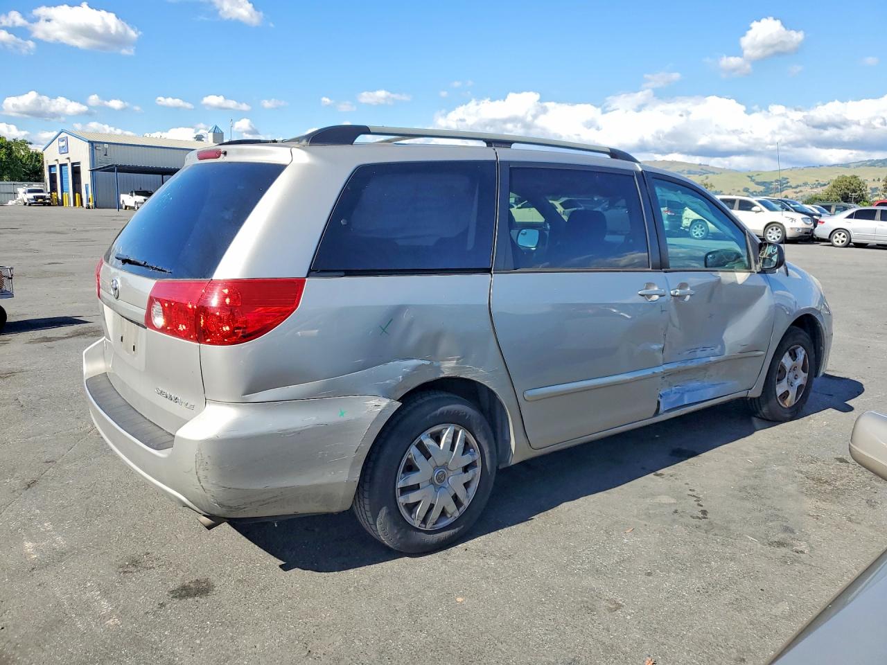 2006 TOYOTA SIENNA LE 7 PASSENGER photo 7