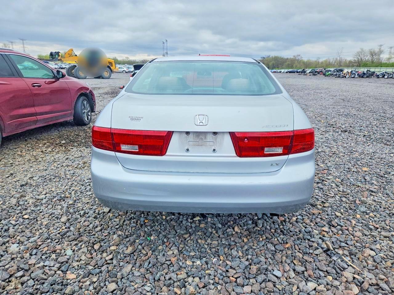 2005 HONDA ACCORD LX photo 11