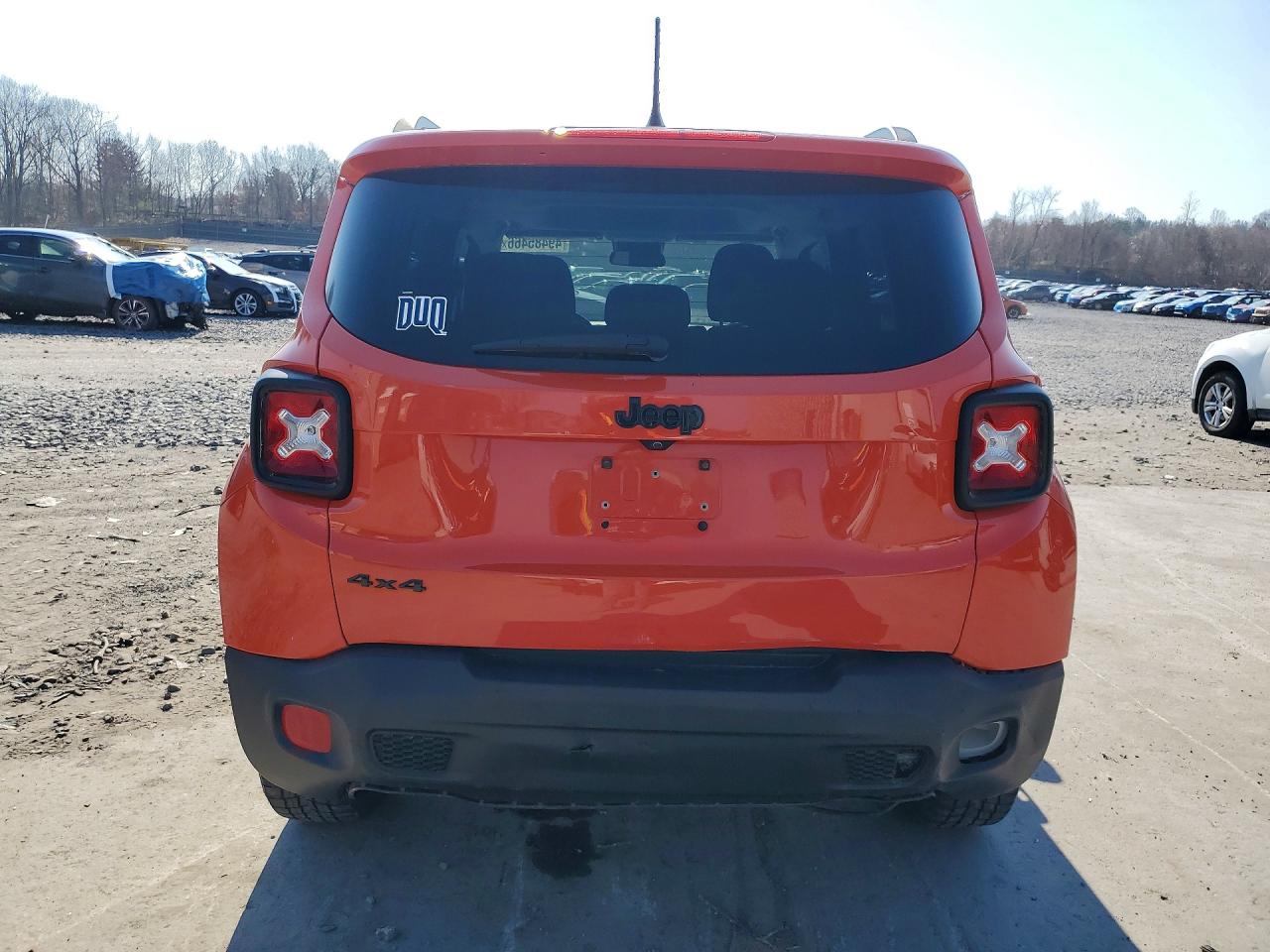 2017 JEEP RENEGADE LATITUDE photo 11