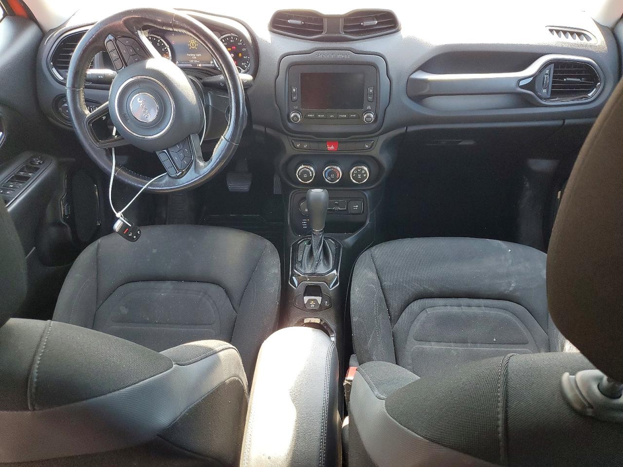 2017 JEEP RENEGADE LATITUDE photo 15