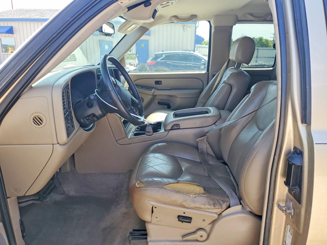 2004 CHEVROLET SILVERADO K1500 photo 13