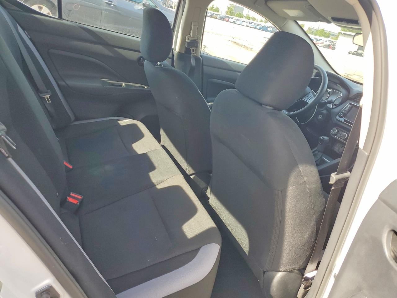 2025 NISSAN VERSA S photo 19