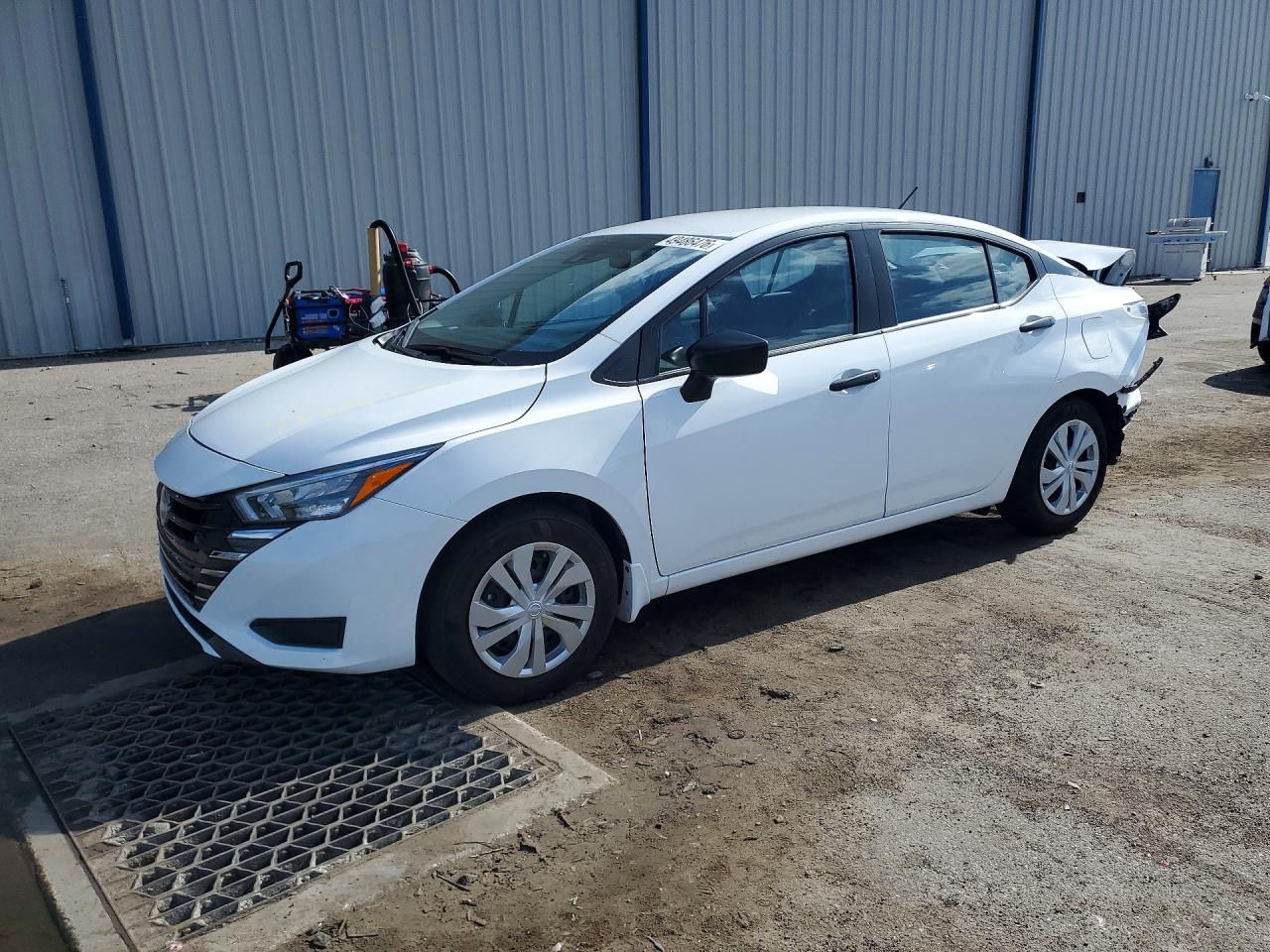 2025 NISSAN VERSA