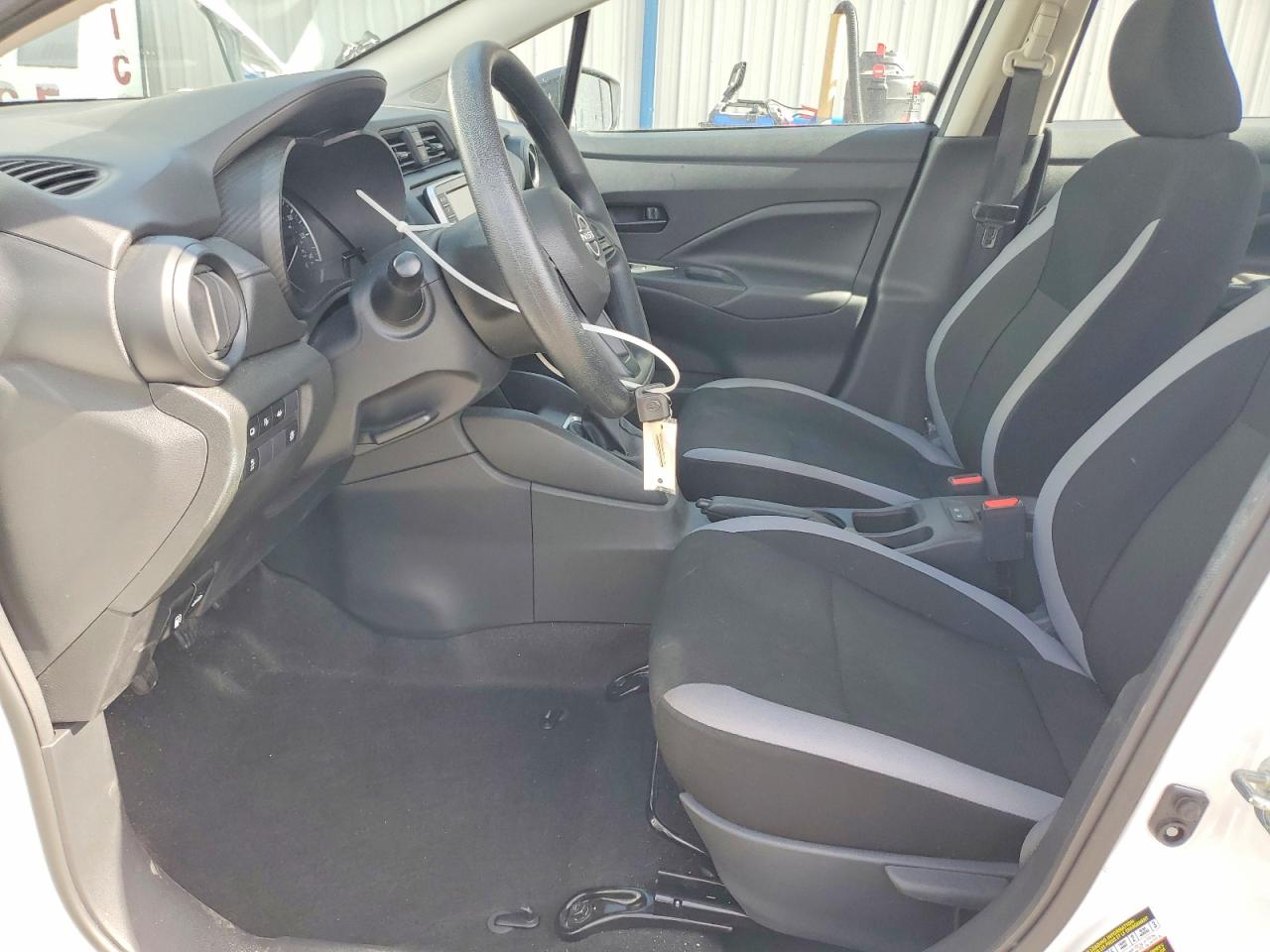 2025 NISSAN VERSA S photo 13
