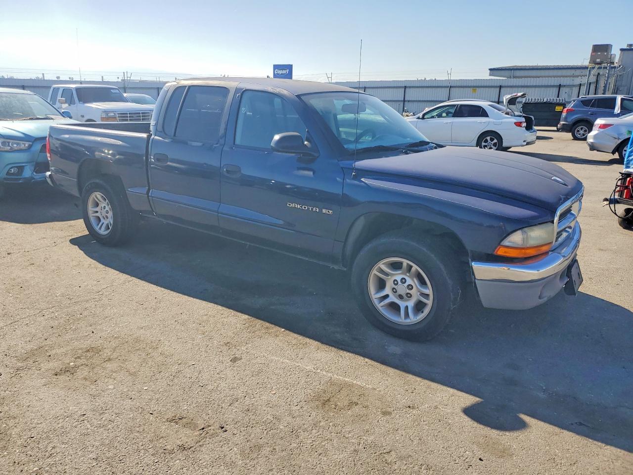 2001 DODGE DAKOTA QUAD photo 10
