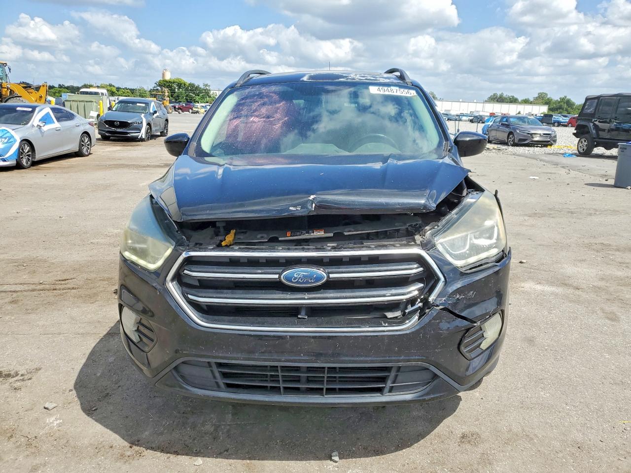 2017 FORD ESCAPE SE photo 9
