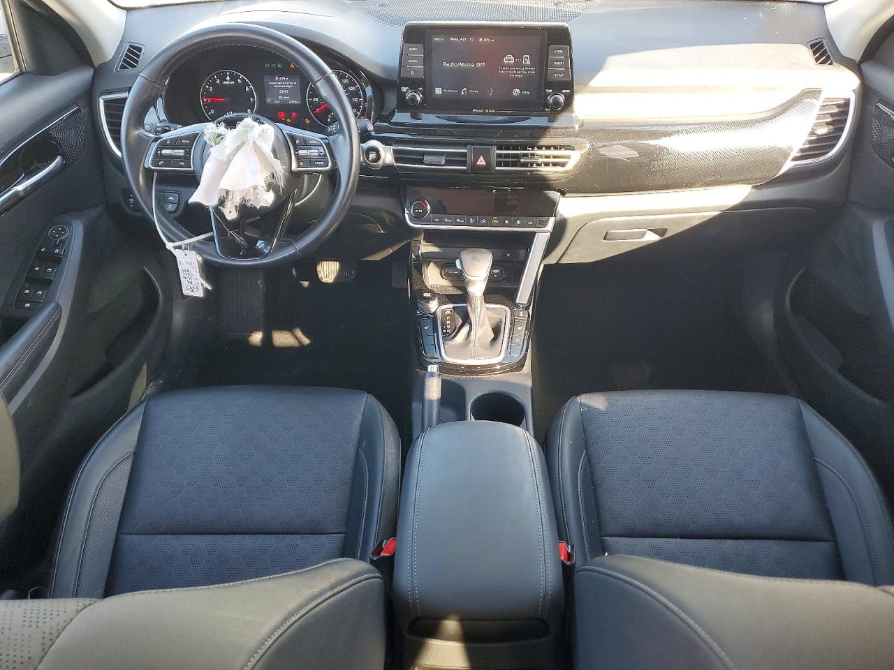 2021 KIA SELTOS EX photo 8