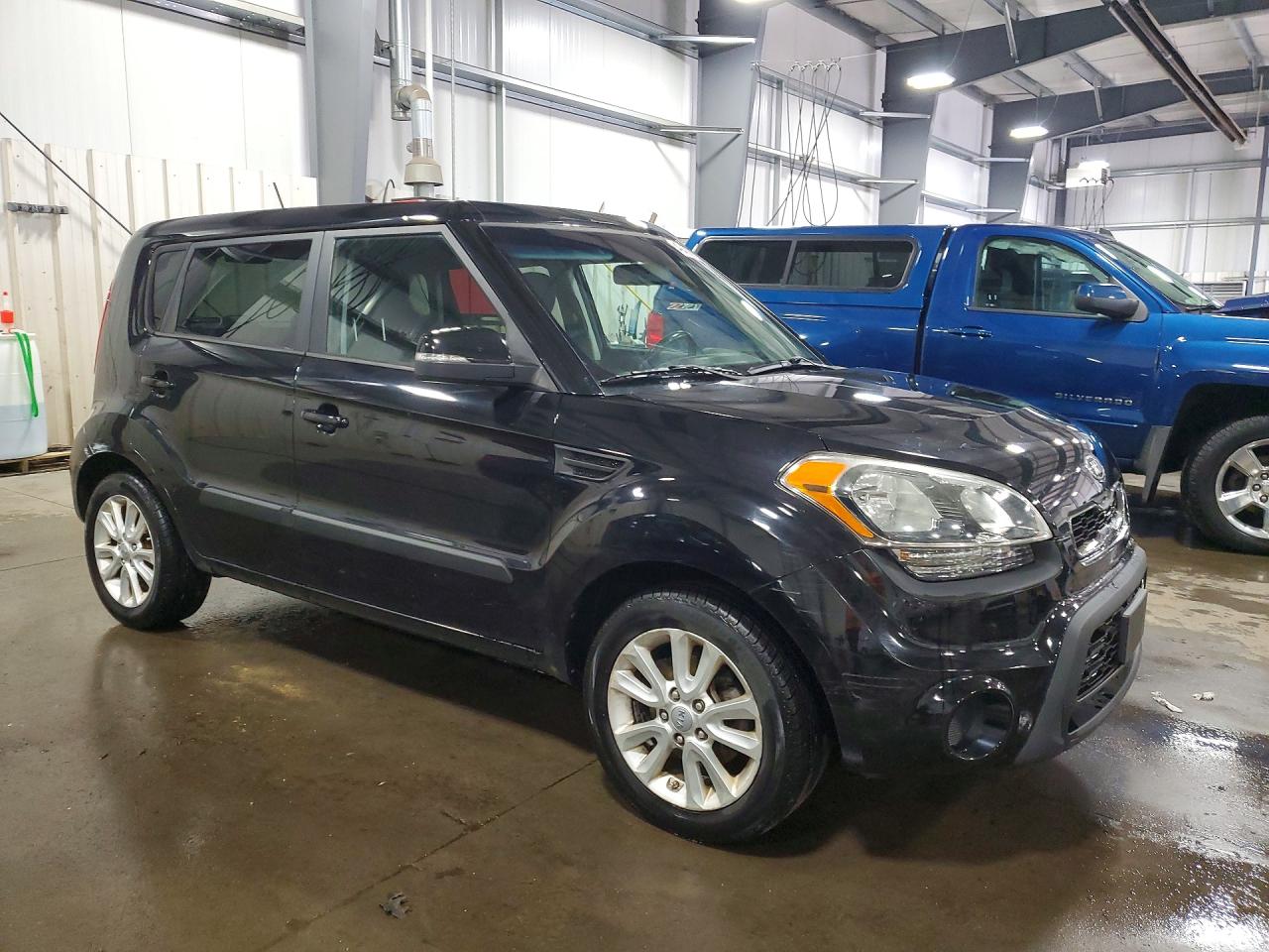 2013 KIA SOUL + photo 7