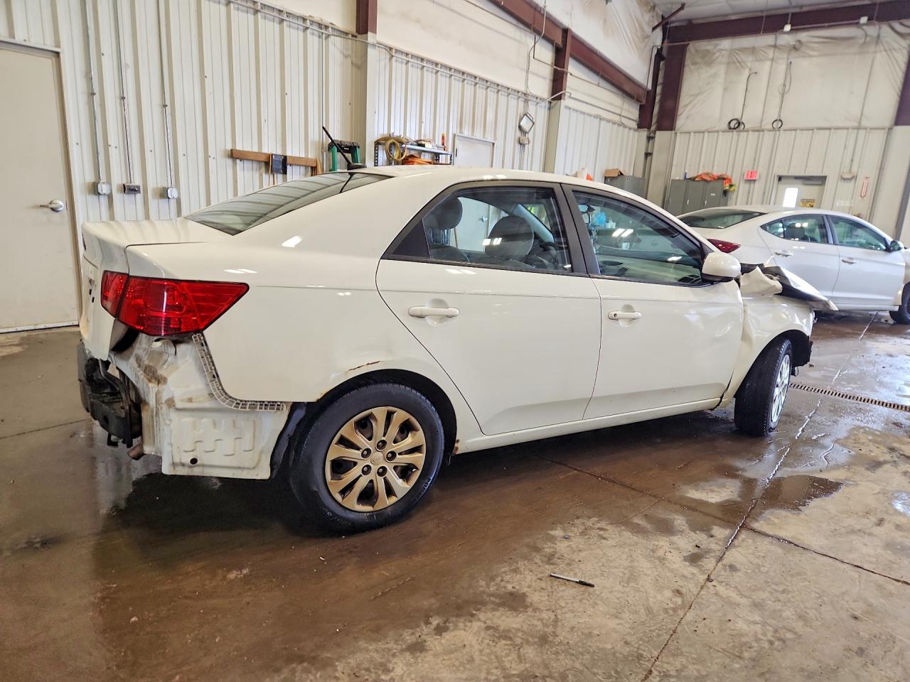 2010 KIA FORTE LX photo 5