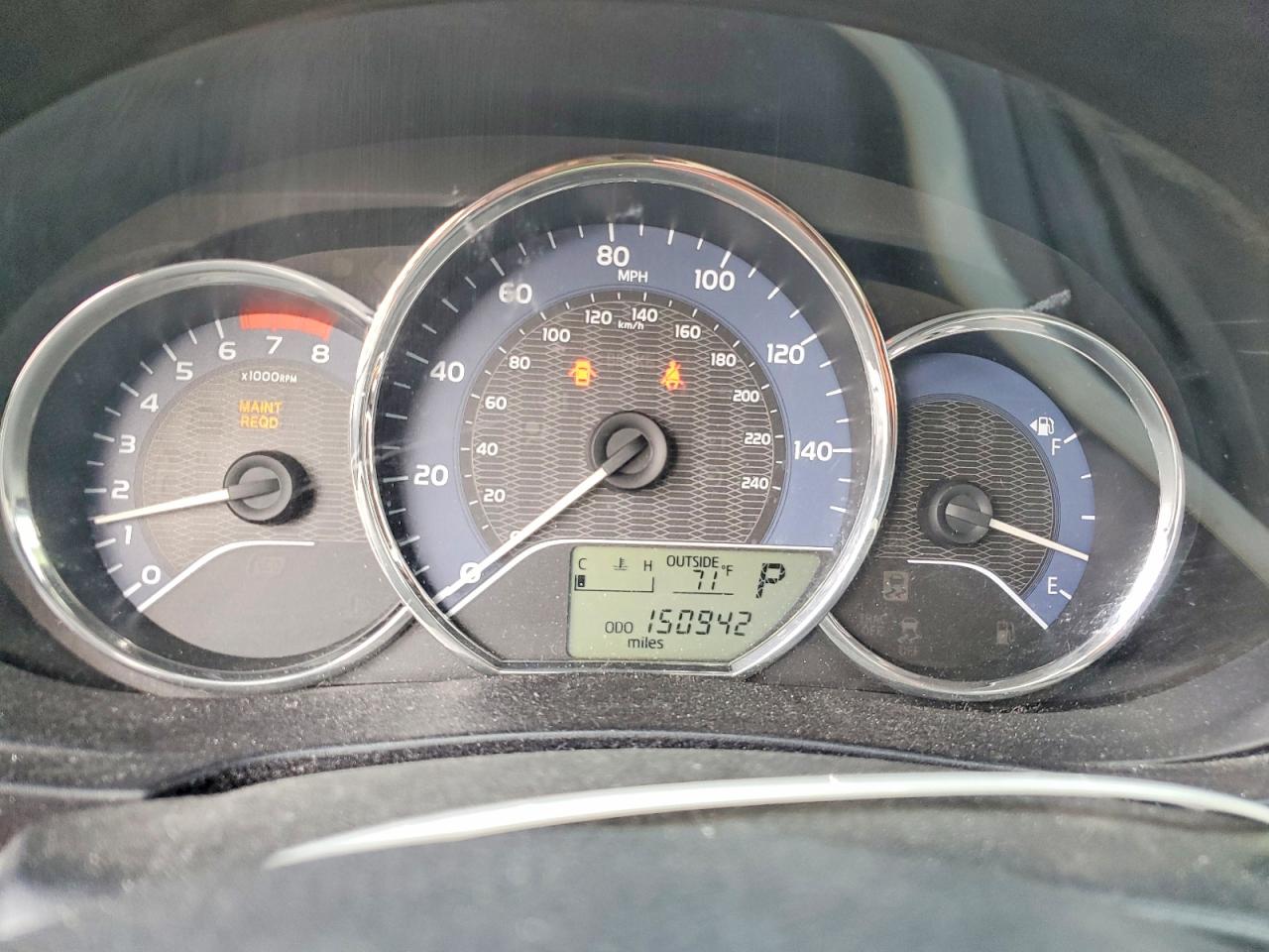 2014 TOYOTA COROLLA LE photo 25