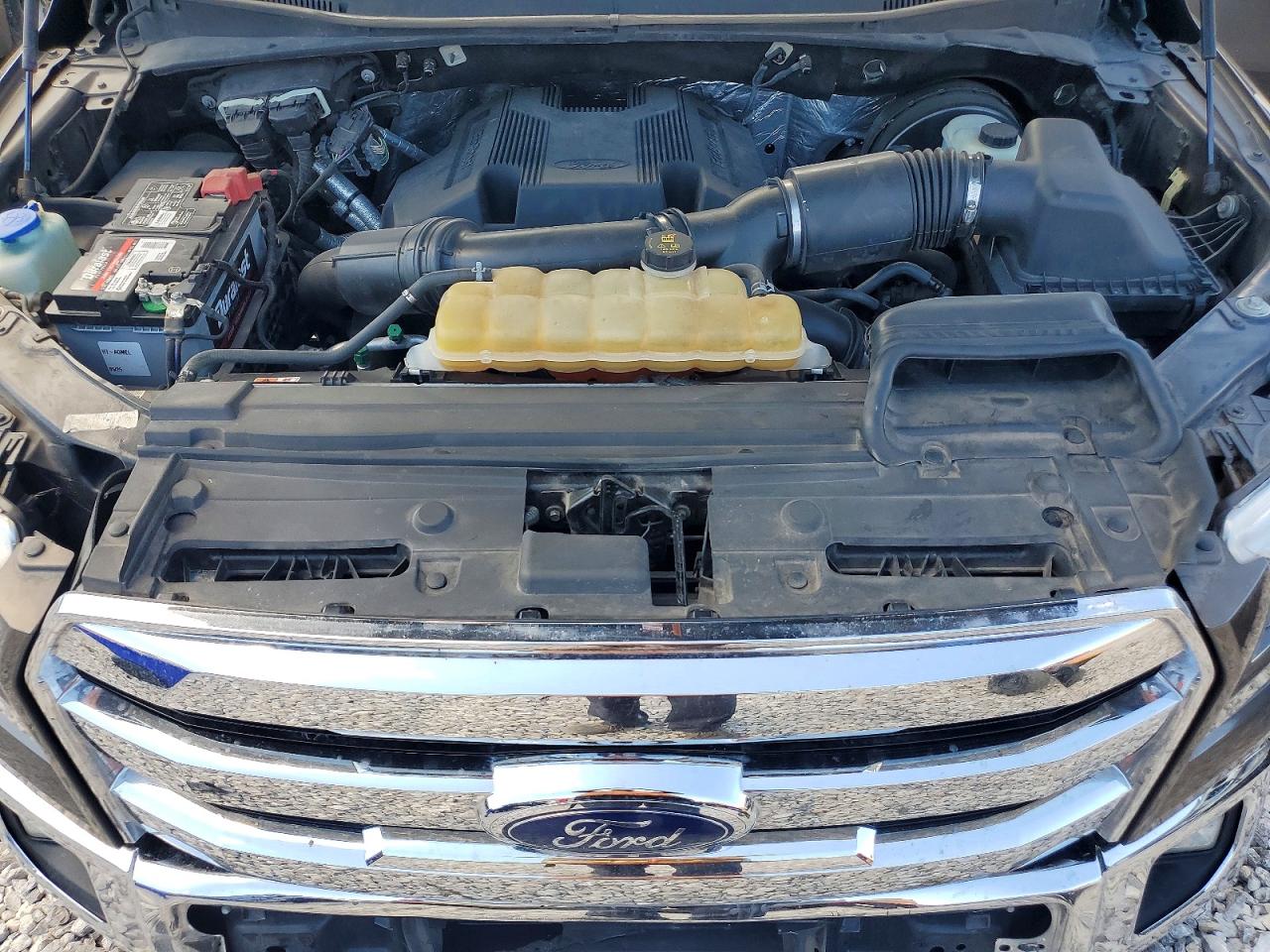 2017 FORD F150 SUPERCREW photo 31