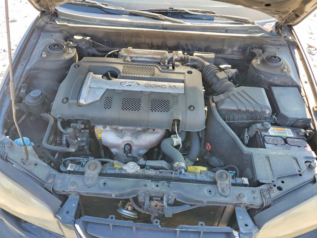 2005 HYUNDAI ELANTRA GLS photo 21