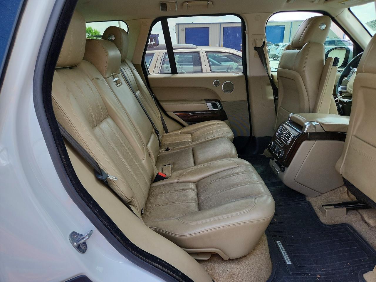 2015 LAND ROVER RANGE ROVER SUPERCHARGED photo 31