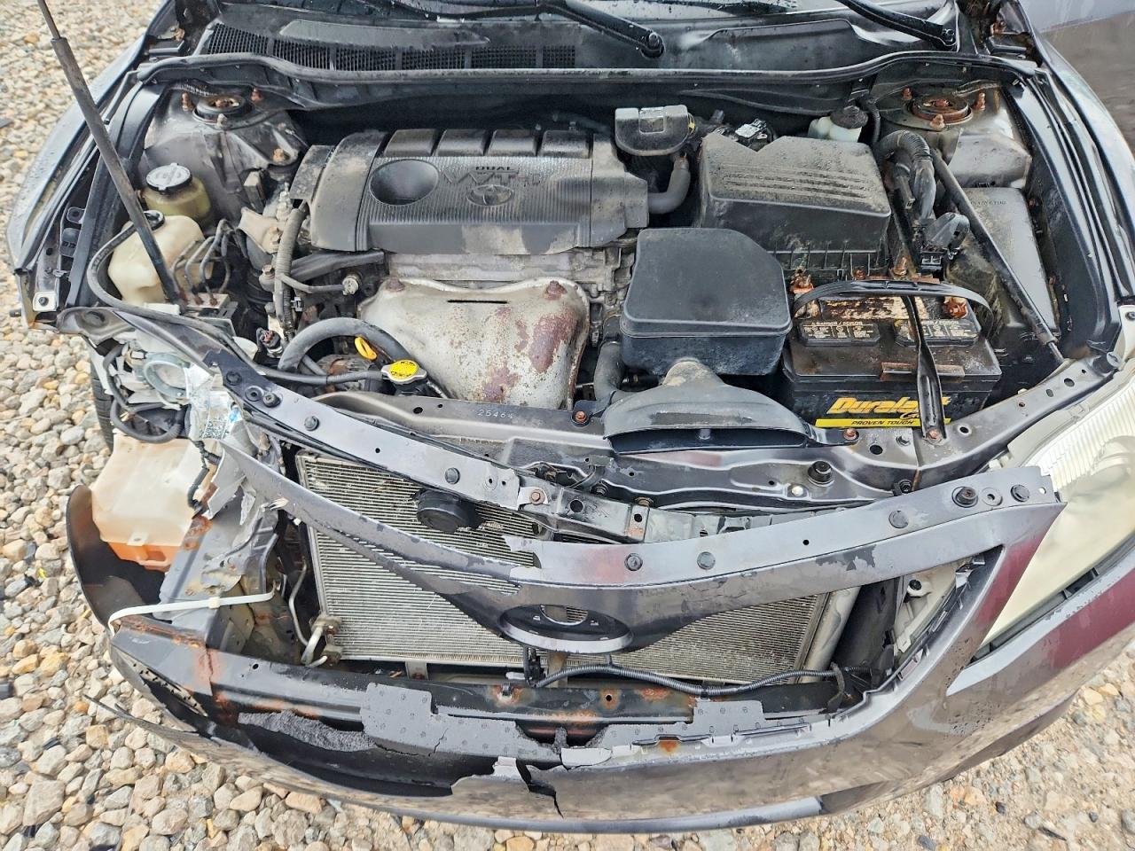2011 TOYOTA CAMRY LE photo 11