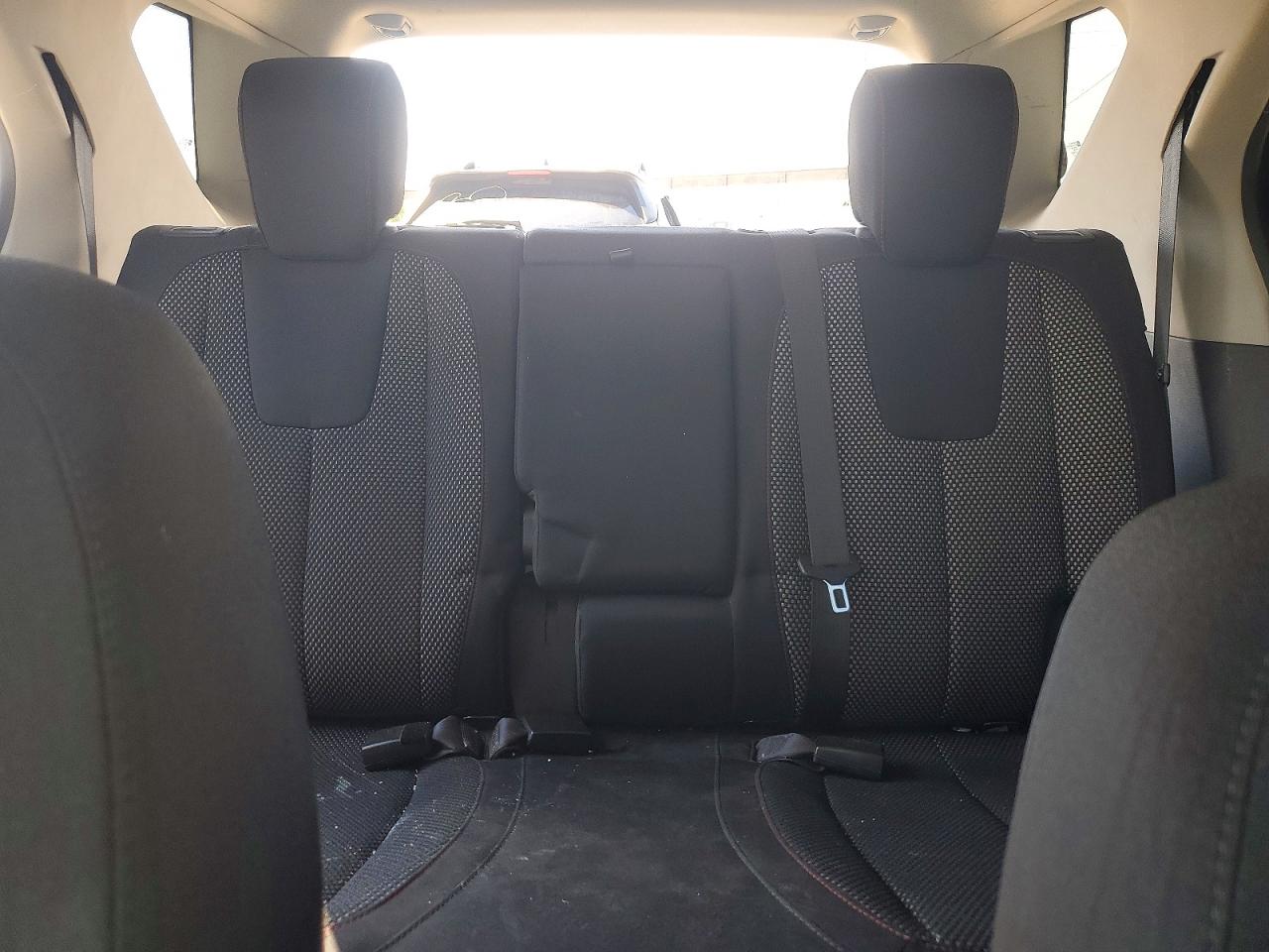 2015 CHEVROLET EQUINOX LT photo 28