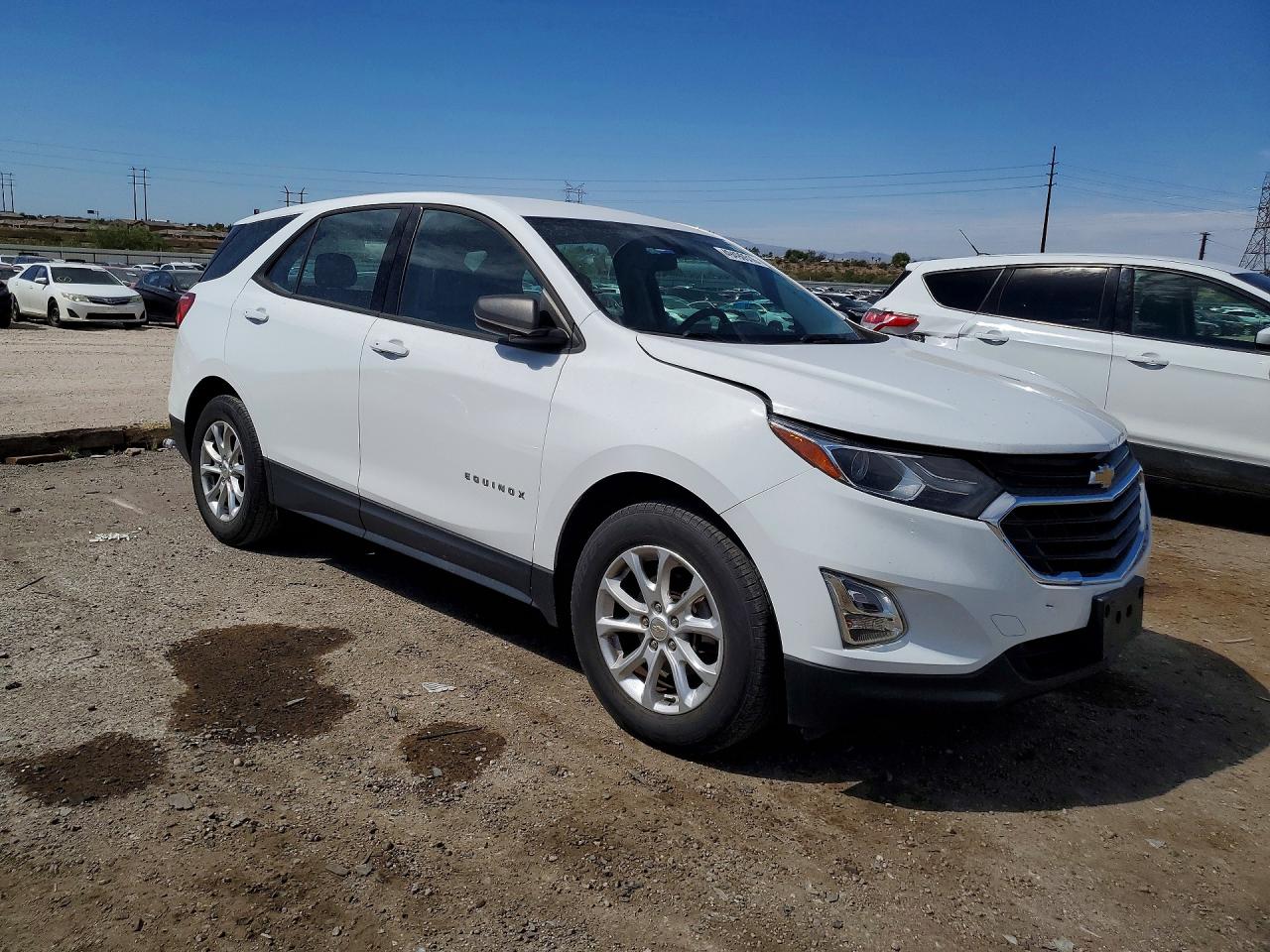 2018 CHEVROLET EQUINOX LS photo 10