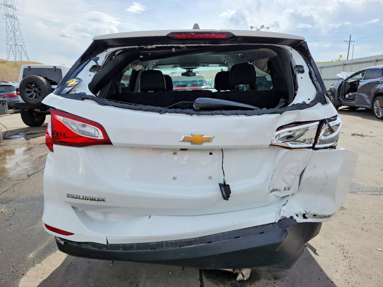 2021 CHEVROLET EQUINOX LT photo 11