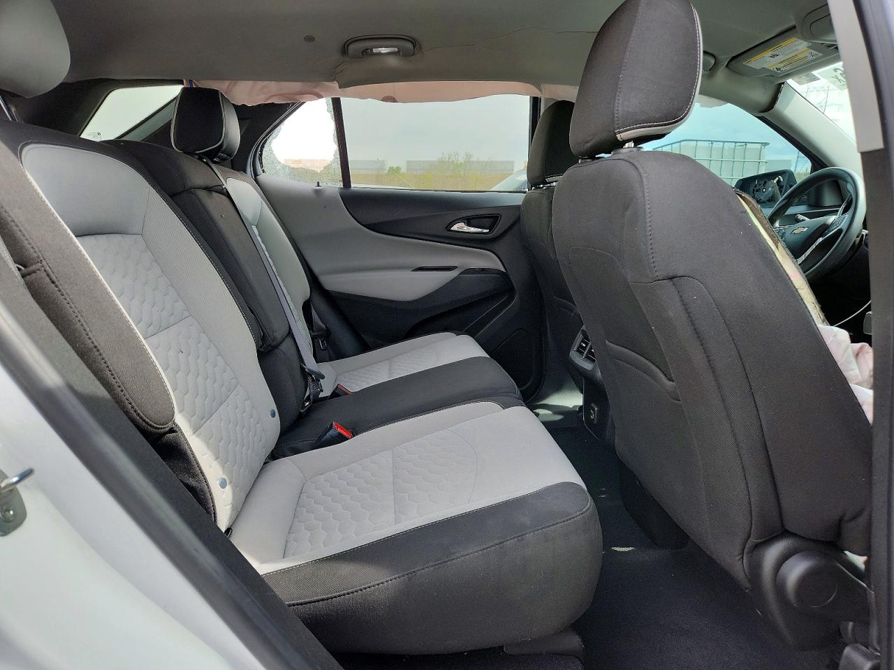 2021 CHEVROLET EQUINOX LT photo 21