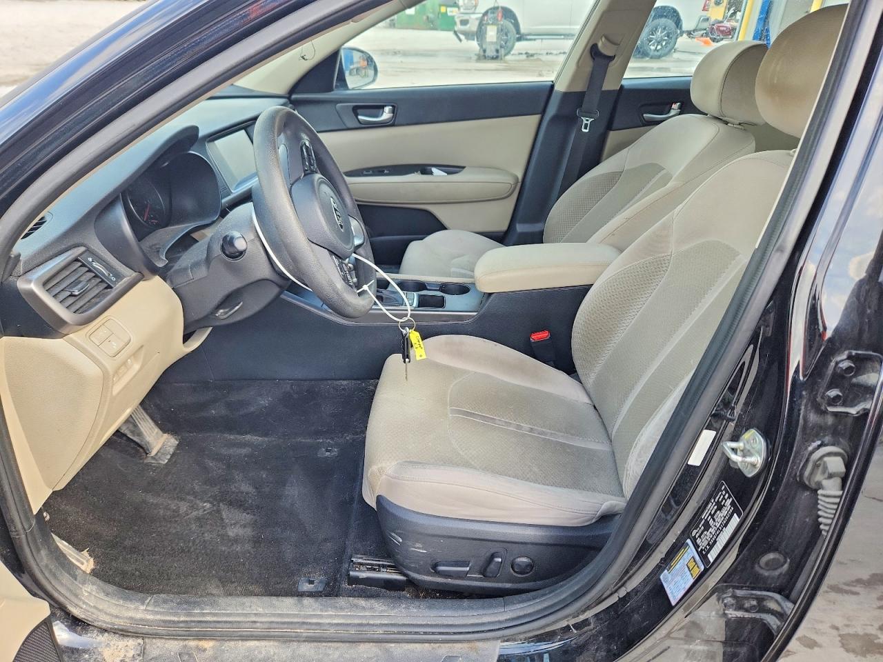 2018 KIA OPTIMA LX photo 13