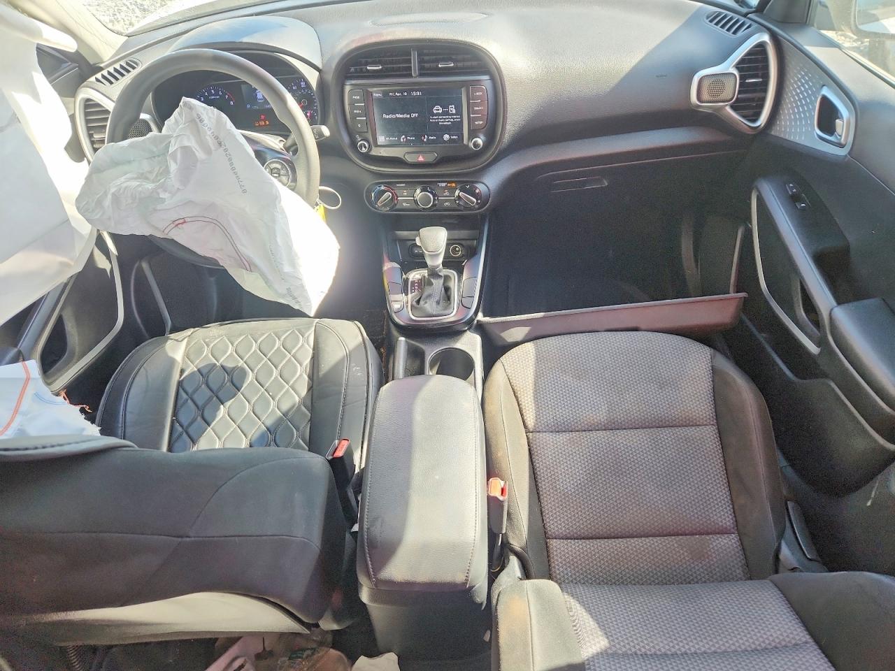 2022 KIA SOUL LX photo 15