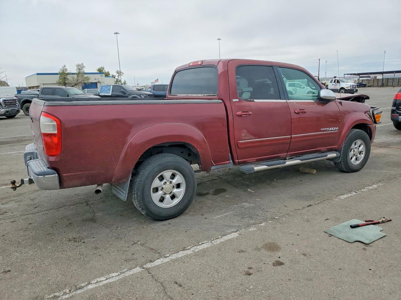 2004 TOYOTA TUNDRA DOUBLE CAB SR5 photo 5