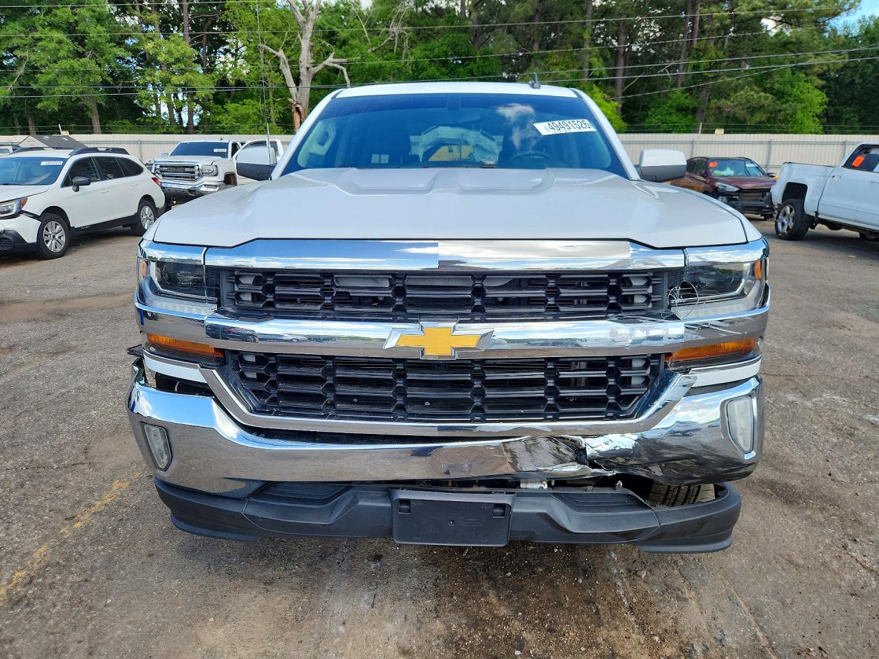 2017 CHEVROLET SILVERADO C1500 LT photo 9