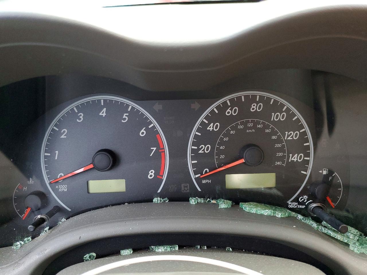 2010 TOYOTA COROLLA LE photo 25
