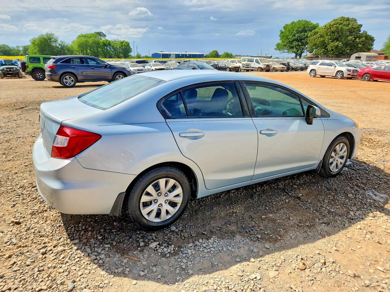 2012 HONDA CIVIC LX photo 5