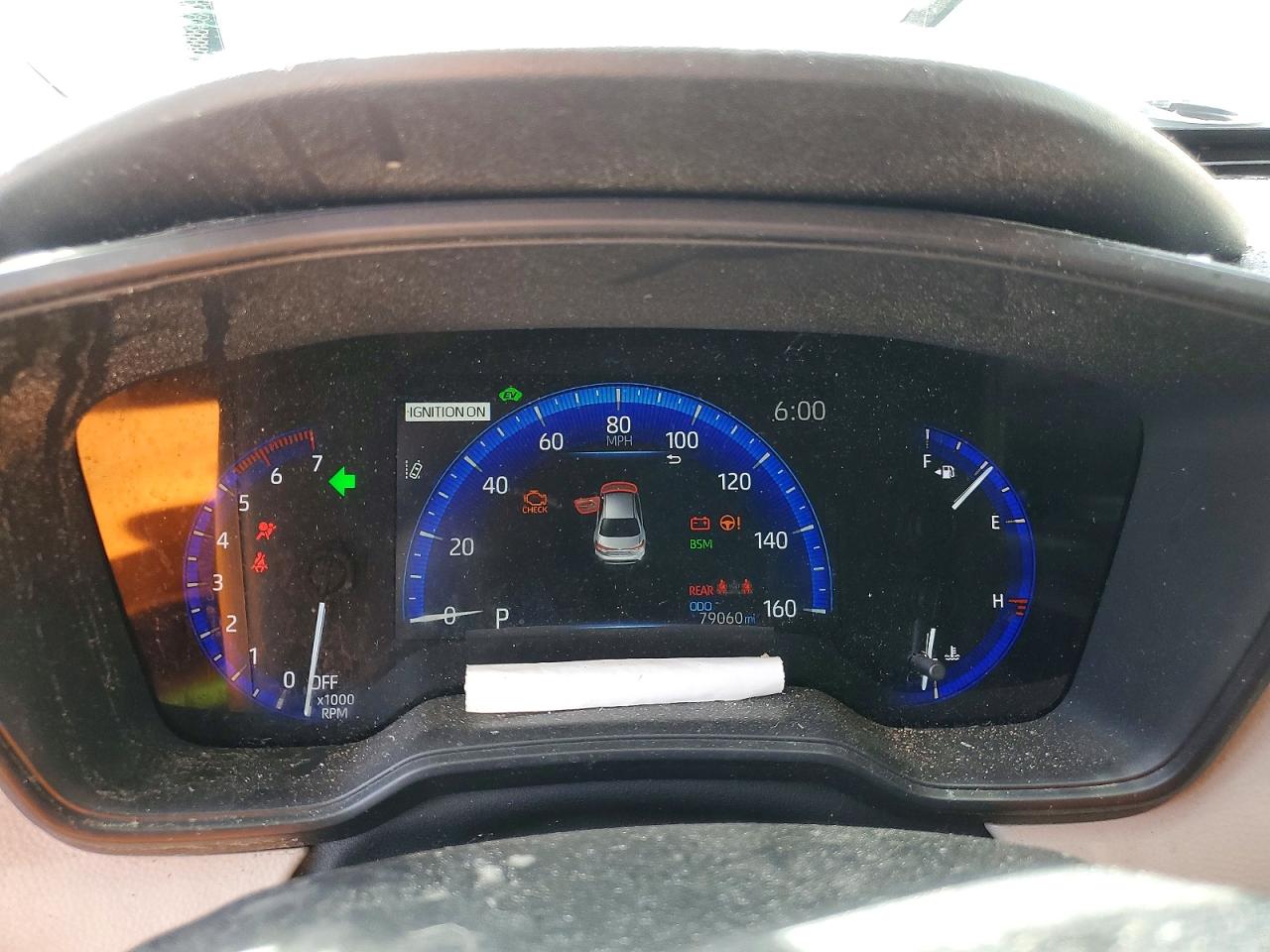 2021 TOYOTA COROLLA LE photo 25