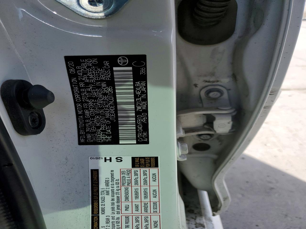 2021 TOYOTA COROLLA LE photo 34