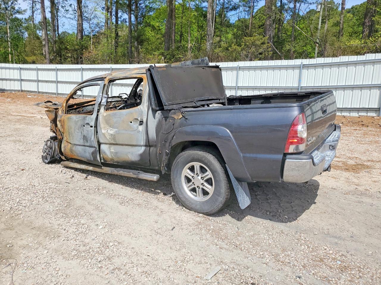 2012 TOYOTA TACOMA DOUBLE CAB photo 4