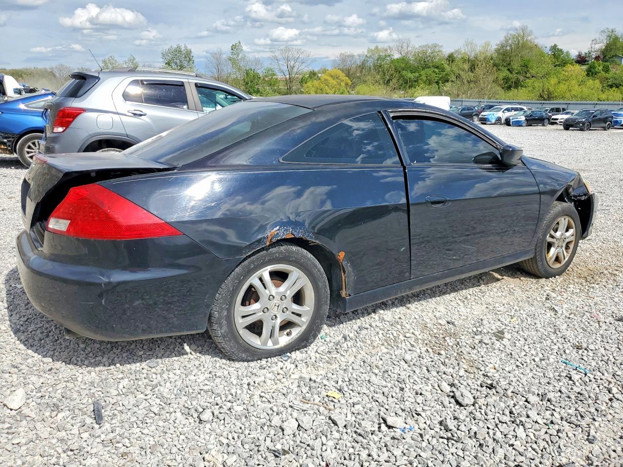 2007 HONDA ACCORD LX photo 7