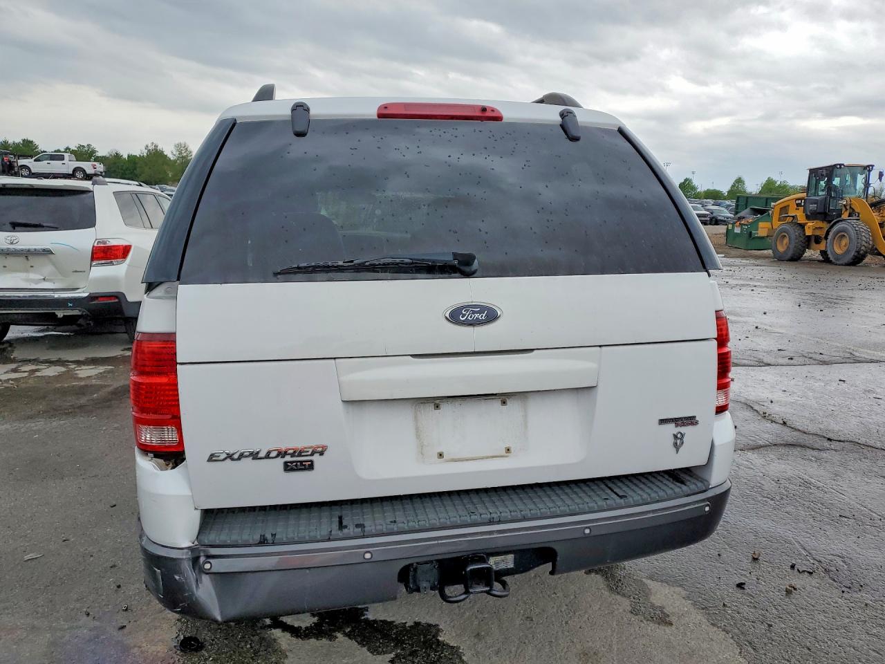 2005 FORD EXPLORER XLT photo 16