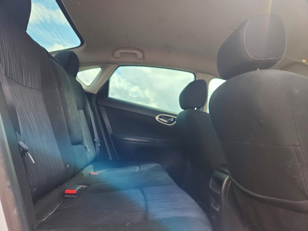 2019 NISSAN SENTRA SV photo 19