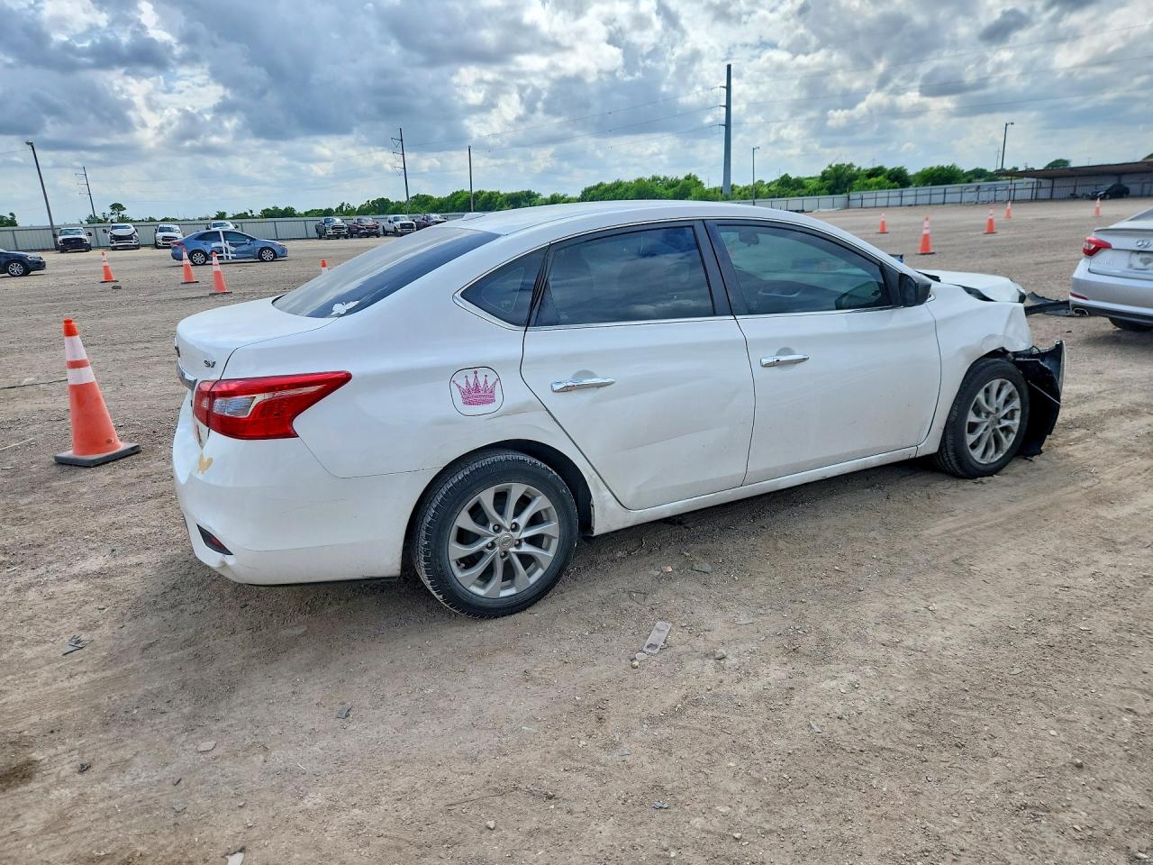 2019 NISSAN SENTRA SV photo 5