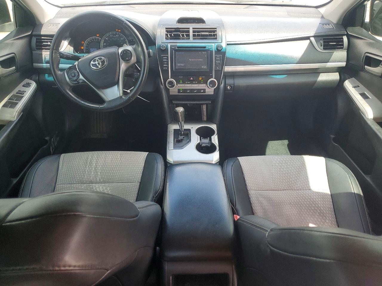 2014 TOYOTA CAMRY SE photo 22