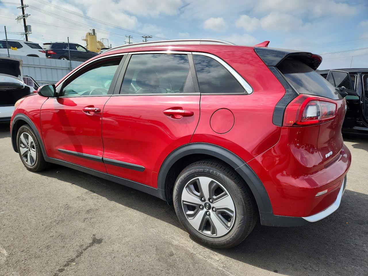 2018 KIA NIRO LX photo 4