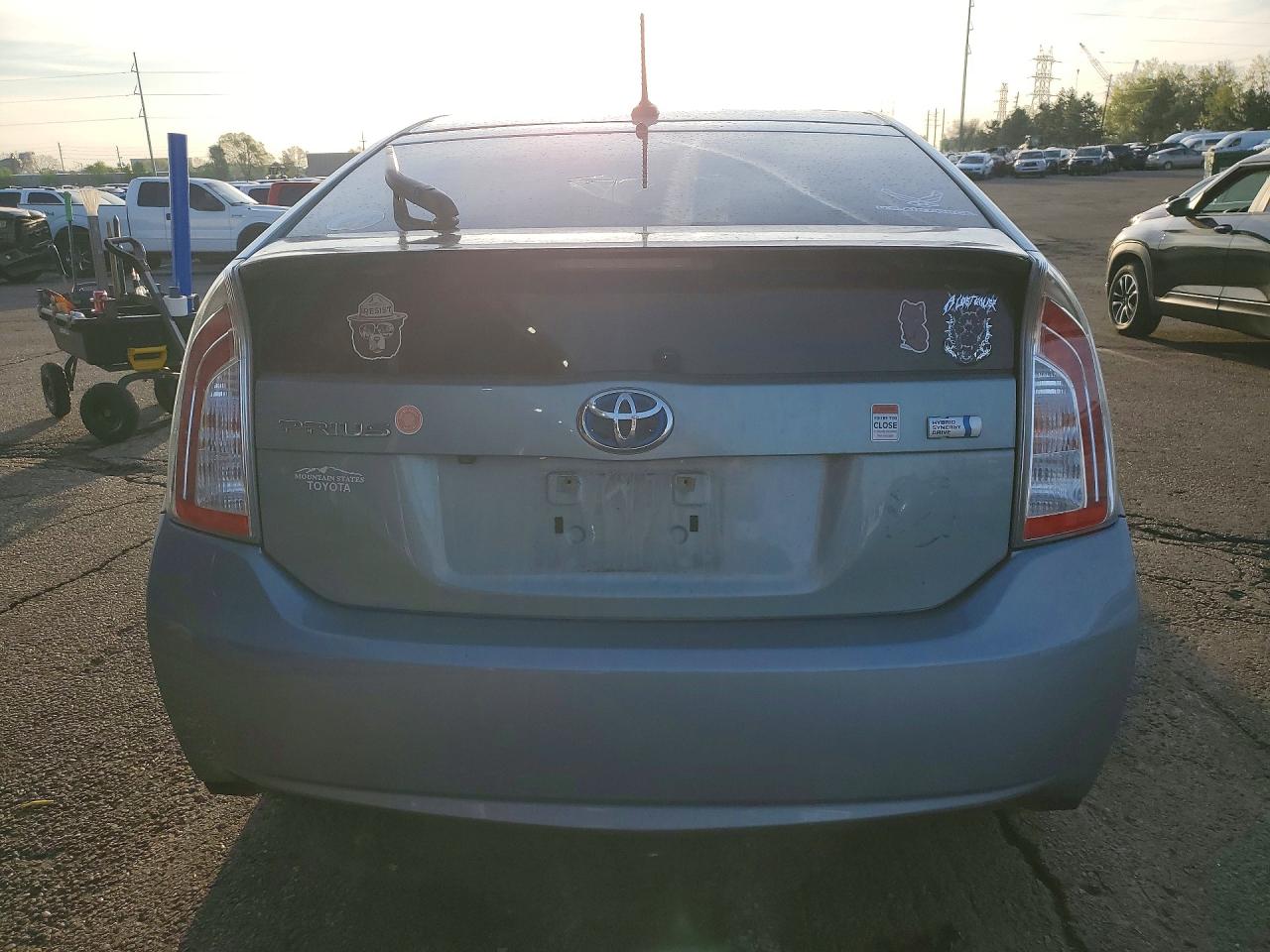 2013 TOYOTA PRIUS FOUR photo 11
