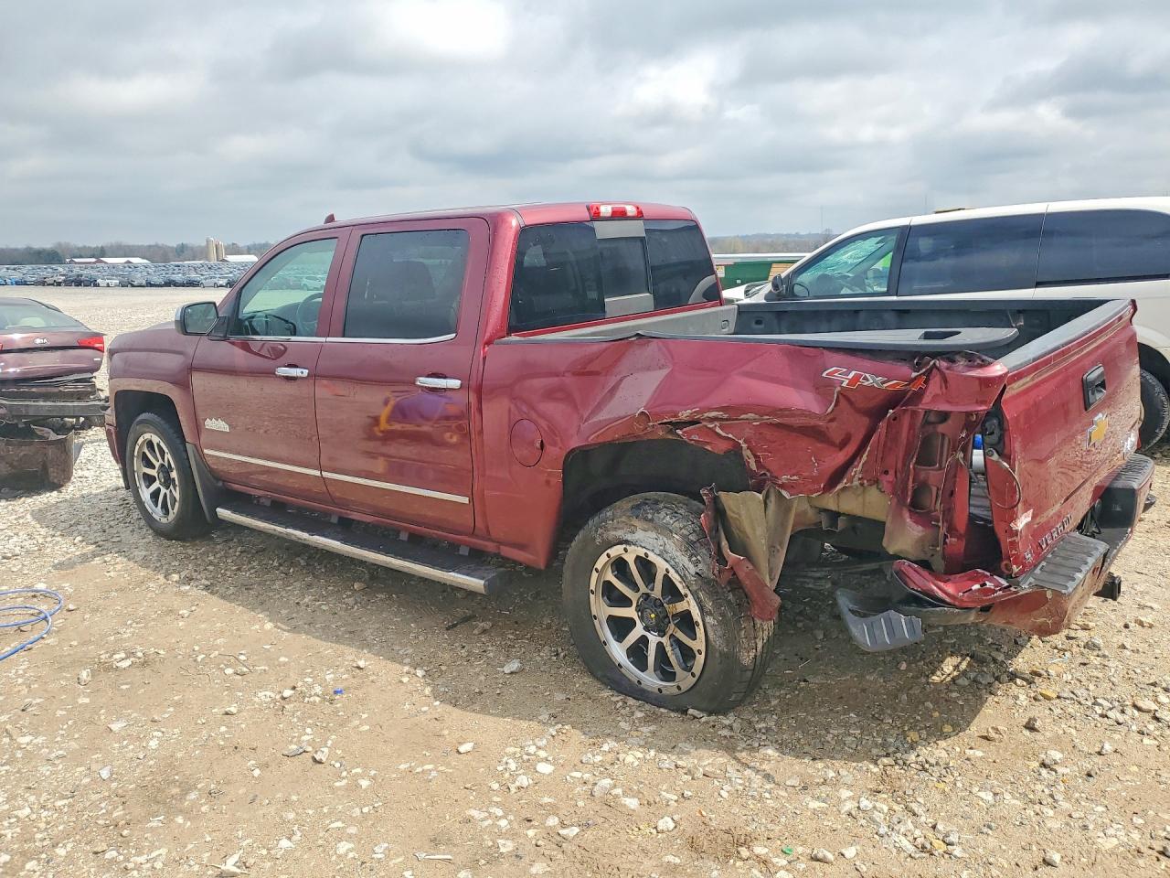 2015 CHEVROLET SILVERADO K1500 HIGH COUNTRY photo 4