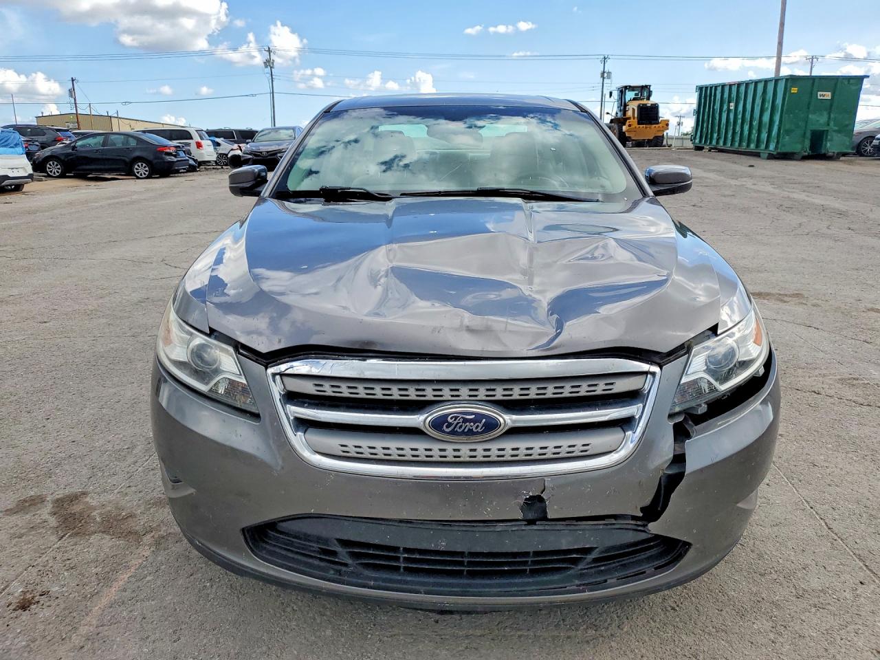 2011 FORD TAURUS SEL photo 5