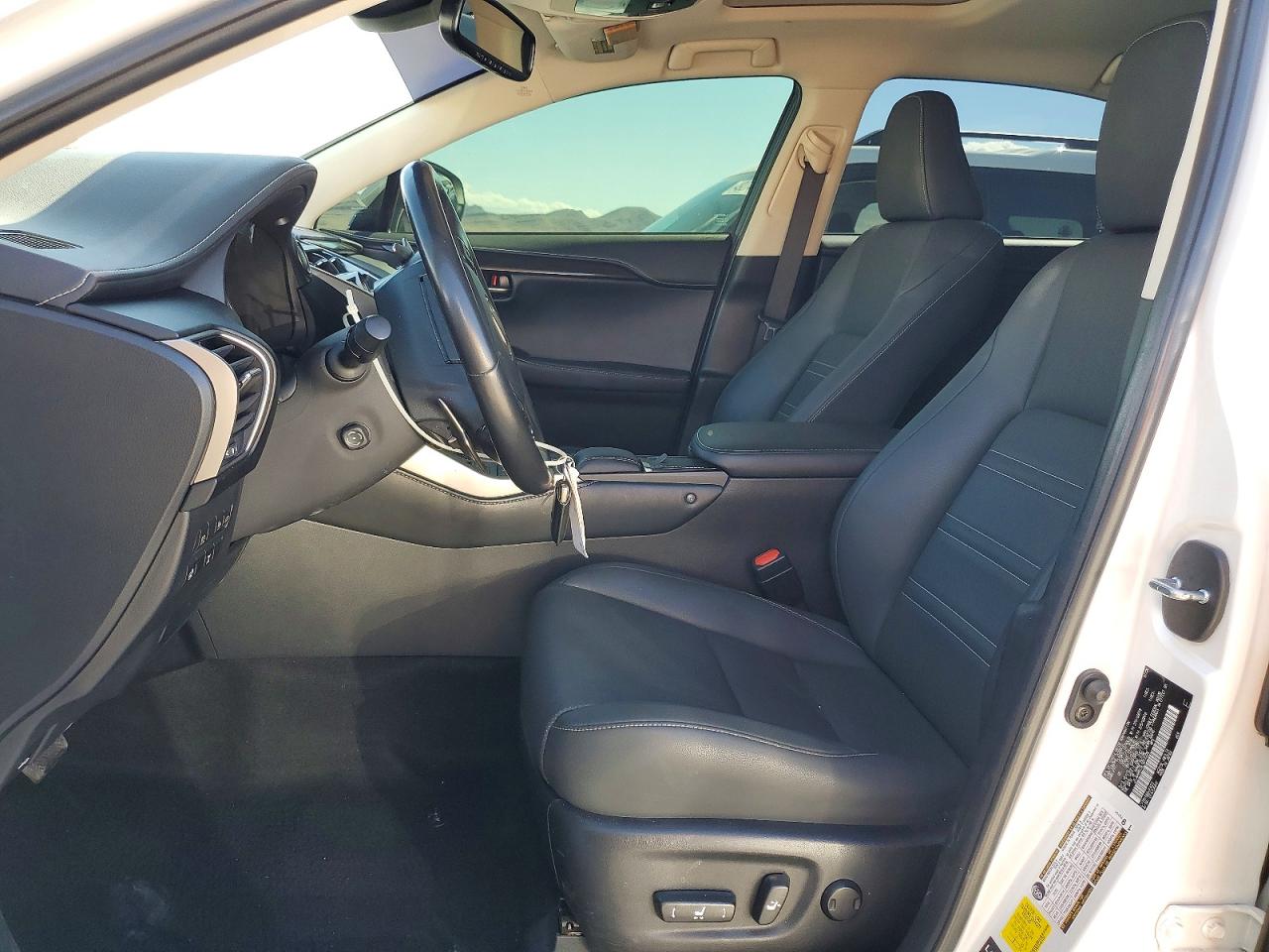 2020 LEXUS NX 300 photo 19