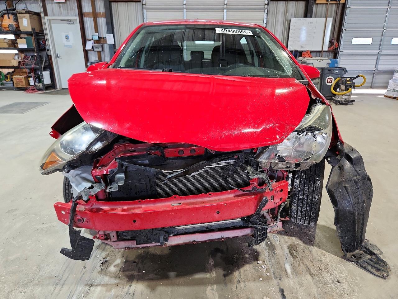 2015 TOYOTA YARIS 5-DOOR LE photo 13