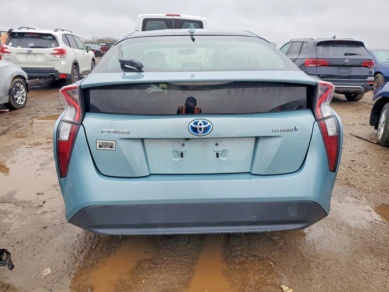 2016 TOYOTA PRIUS TWO photo 11